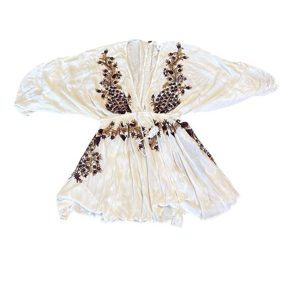 Free People Embroidered Kimono babydoll Dress Size XS Blogger Favorite Boho - Picture 3 of 9